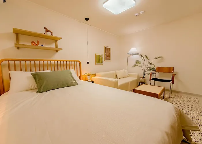 Apartamento 5 Minutes From Gangnam Station, Gangnam Plastic Surgery,coex,seongsu 30 Minutes *