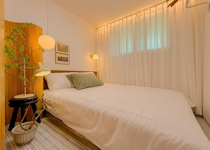 5 Minutes From Gangnam Station, Gangnam Plastic Surgery,coex,seongsu 30 Minutes