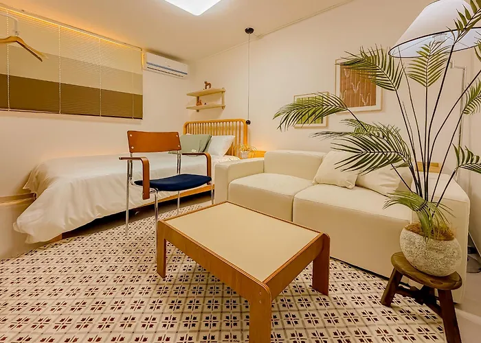 Apartamento 5 Minutes From Gangnam Station, Gangnam Plastic Surgery,coex,seongsu 30 Minutes Seúl